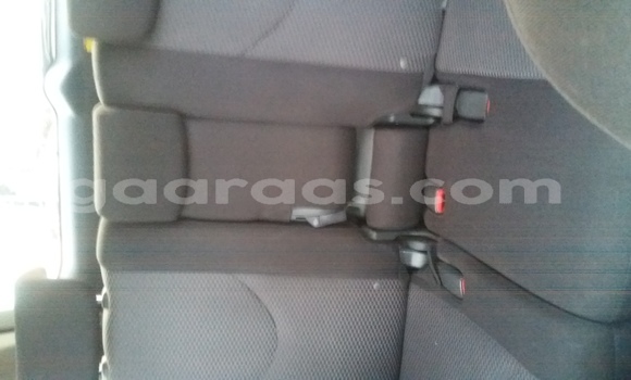 Acheter Occasion Voiture Toyota RAV4 Noir à Dakar, Dakar Acheter Occasion Voiture Toyota RAV4 Noir à Dakar, Dakar