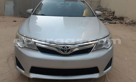 Acheter Occasion Voiture Toyota Camry Blanc à Dakar, Dakar Acheter Occasion Voiture Toyota Camry Blanc à Dakar, Dakar