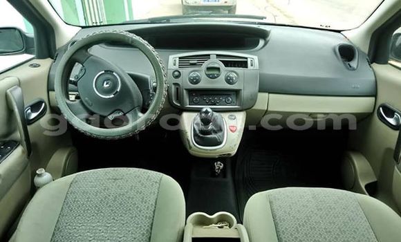 Dieundeu Occasion Renault Megane Black Auto in Dakar in Dakar Dieundeu Occasion Renault Megane Black Auto in Dakar in Dakar