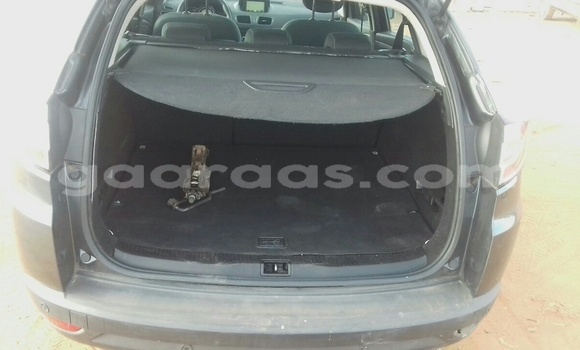 Buy Used Renault Megane Silver Car in Dakar in Dakar Buy Used Renault Megane Silver Car in Dakar in Dakar