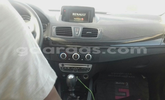 Buy Used Renault Megane Silver Car in Dakar in Dakar Buy Used Renault Megane Silver Car in Dakar in Dakar