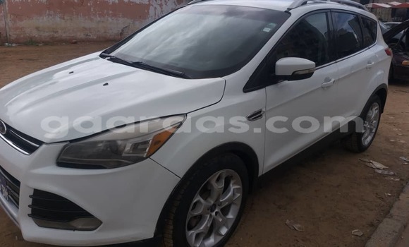 Acheter Occasion Voiture Ford Escape Blanc à Dakar, Dakar Acheter Occasion Voiture Ford Escape Blanc à Dakar, Dakar