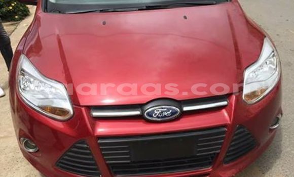 Acheter Occasion Voiture Ford Focus Rouge à Dakar, Dakar Acheter Occasion Voiture Ford Focus Rouge à Dakar, Dakar