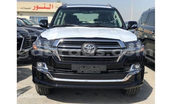 Buy Import Toyota Land Cruiser Black Car in Import - Dubai in Dakar Buy Import Toyota Land Cruiser Black Car in Import - Dubai in Dakar
