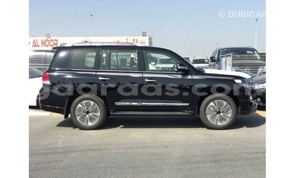 Buy Import Toyota Land Cruiser Black Car in Import - Dubai in Dakar Buy Import Toyota Land Cruiser Black Car in Import - Dubai in Dakar