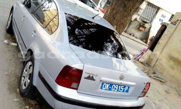 Dieundeu Occasion Volkswagen Passat Silver Auto in Dakar in Dakar Dieundeu Occasion Volkswagen Passat Silver Auto in Dakar in Dakar