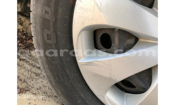 Dieundeu Imported Toyota Yaris White Auto in Import - Dubai in Dakar Dieundeu Imported Toyota Yaris White Auto in Import - Dubai in Dakar