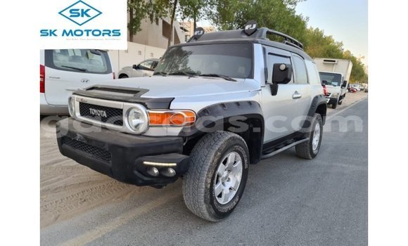 Acheter Import Voiture Toyota FJ Cruiser Autre à Import - Dubai, Dakar