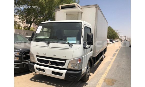 Buy Import Mitsubishi i White Car in Import - Dubai in Dakar Buy Import Mitsubishi i White Car in Import - Dubai in Dakar