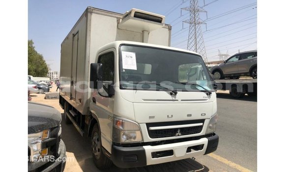 Buy Import Mitsubishi i White Car in Import - Dubai in Dakar Buy Import Mitsubishi i White Car in Import - Dubai in Dakar