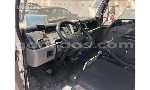 Buy Import Mitsubishi i White Car in Import - Dubai in Dakar Buy Import Mitsubishi i White Car in Import - Dubai in Dakar