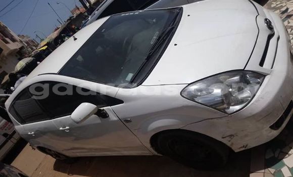 Dieundeu Occasion Toyota Verso White Auto in Dakar in Dakar Dieundeu Occasion Toyota Verso White Auto in Dakar in Dakar