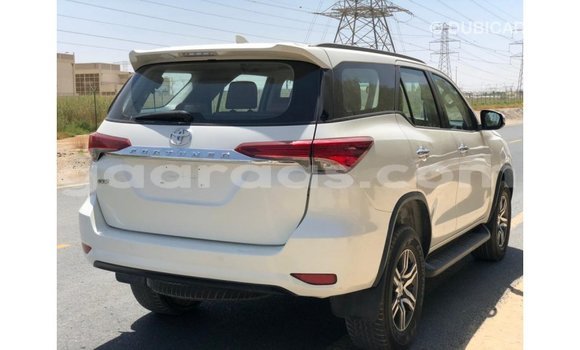 Buy Import Toyota Fortuner White Car in Import - Dubai in Dakar Buy Import Toyota Fortuner White Car in Import - Dubai in Dakar