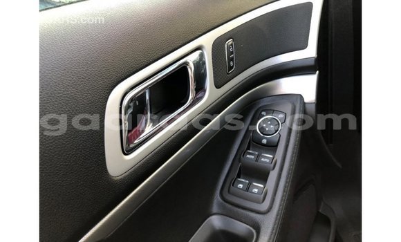 Dieundeu Imported Ford Explorer Blue Auto in Import - Dubai in Dakar Dieundeu Imported Ford Explorer Blue Auto in Import - Dubai in Dakar