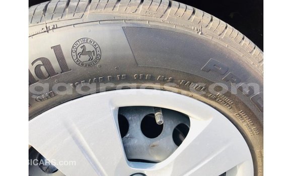 Buy Import Chevrolet Cruze Red Car in Import - Dubai in Dakar Buy Import Chevrolet Cruze Red Car in Import - Dubai in Dakar