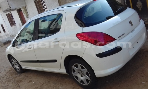 Buy Used Peugeot 308 White Car in Dakar in Dakar Buy Used Peugeot 308 White Car in Dakar in Dakar