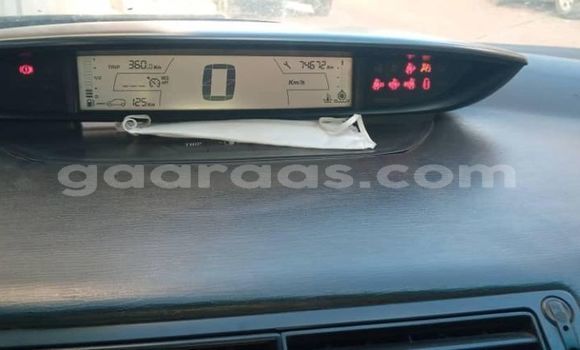 Acheter Occasion Voiture Citroen C4 Bleu à Dakar, Dakar Acheter Occasion Voiture Citroen C4 Bleu à Dakar, Dakar