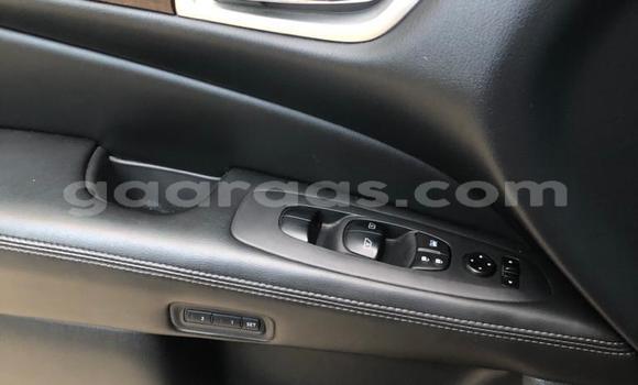 Dieundeu Imported Nissan Pathfinder Silver Auto in Dakar in Dakar