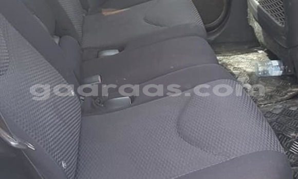Acheter Occasion Voiture Toyota RAV4 Gris à Bakel, Tambacounda Acheter Occasion Voiture Toyota RAV4 Gris à Bakel, Tambacounda