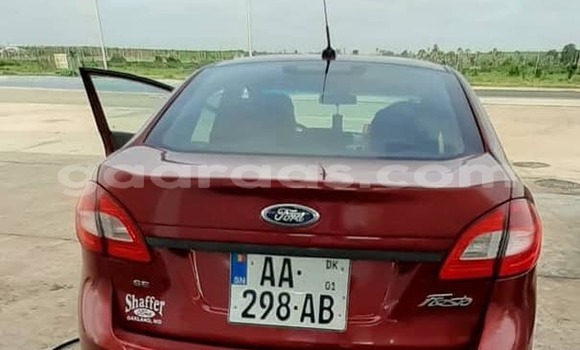 Acheter Occasion Voiture Ford Fiesta Rouge à Bakel, Tambacounda Acheter Occasion Voiture Ford Fiesta Rouge à Bakel, Tambacounda