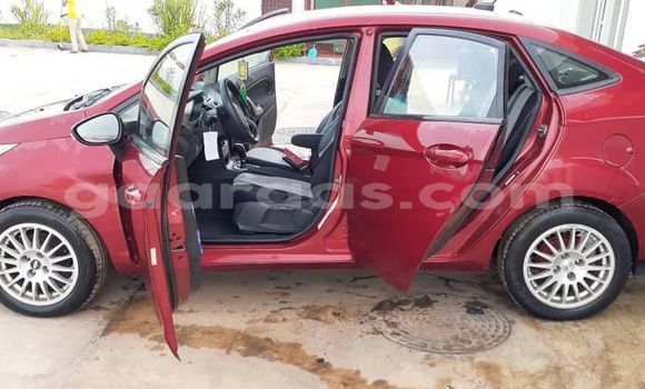 Acheter Occasion Voiture Ford Fiesta Rouge à Bakel, Tambacounda Acheter Occasion Voiture Ford Fiesta Rouge à Bakel, Tambacounda