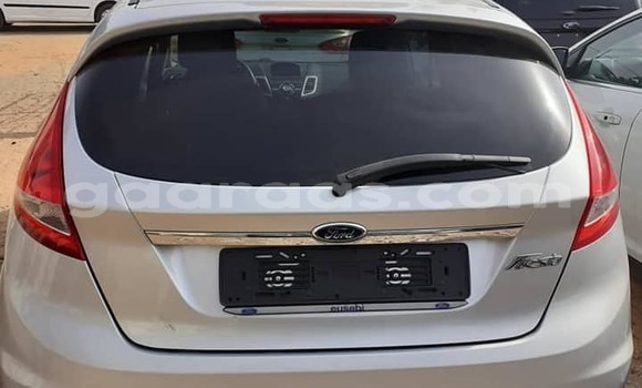 Acheter Occasion Voiture Ford Fiesta Gris à Bakel, Tambacounda Acheter Occasion Voiture Ford Fiesta Gris à Bakel, Tambacounda