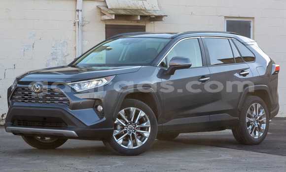 Dieundeu Occasion Toyota RAV4 Black Auto in Dakar in Dakar Dieundeu Occasion Toyota RAV4 Black Auto in Dakar in Dakar