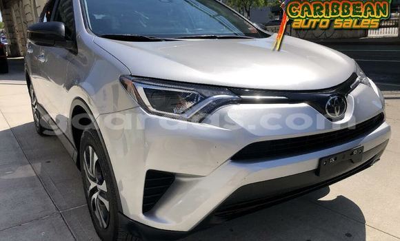 Dieundeu Occasion Toyota RAV4 White Auto in Rufisque in Dakar