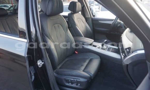 Acheter Occasion Voiture BMW X5 Noir à Bambey, Diourbel Acheter Occasion Voiture BMW X5 Noir à Bambey, Diourbel