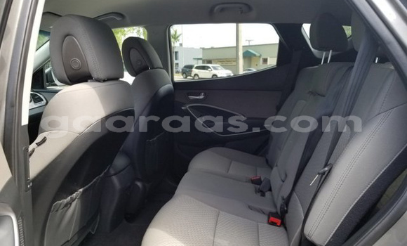 Acheter Occasion Voiture Hyundai Santa Fe Gris à Diofior, Fatick Acheter Occasion Voiture Hyundai Santa Fe Gris à Diofior, Fatick