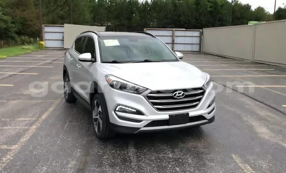 Acheter Occasion Voiture Hyundai Santa Fe Gris à Dakar, Dakar