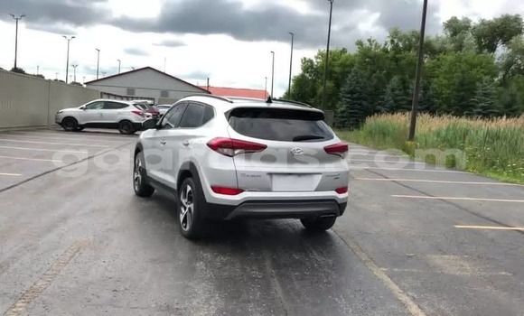 Buy Used Hyundai Santa Fe Silver Car in Dakar in Dakar Buy Used Hyundai Santa Fe Silver Car in Dakar in Dakar