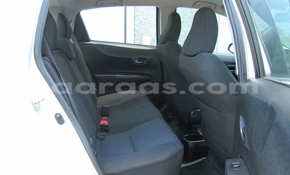 Acheter Occasion Voiture Toyota Yaris Gris à Dakar, Dakar Acheter Occasion Voiture Toyota Yaris Gris à Dakar, Dakar