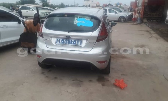 Acheter Occasion Voiture Ford Fiesta Gris à Dakar, Dakar Acheter Occasion Voiture Ford Fiesta Gris à Dakar, Dakar