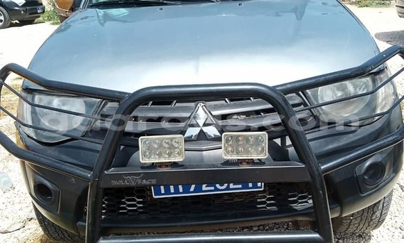 Acheter Occasion Voiture Mitsubishi L200 Gris à Dakar, Dakar Acheter Occasion Voiture Mitsubishi L200 Gris à Dakar, Dakar