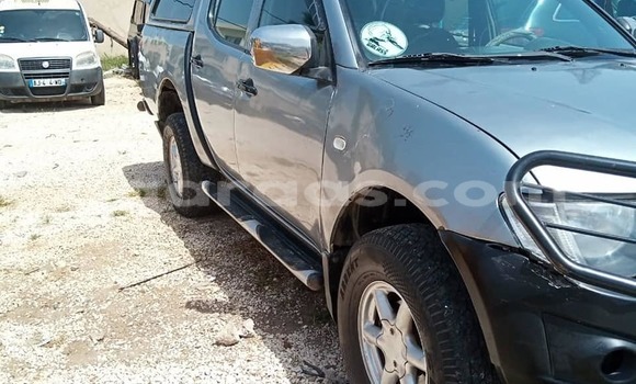 Acheter Occasion Voiture Mitsubishi L200 Gris à Dakar, Dakar Acheter Occasion Voiture Mitsubishi L200 Gris à Dakar, Dakar
