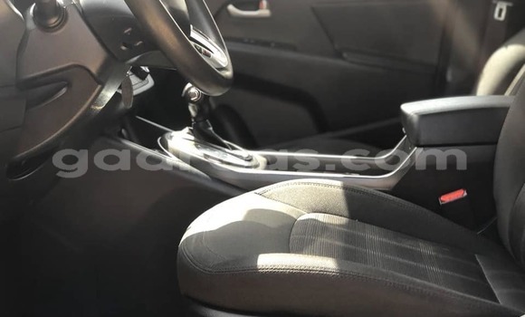 Acheter Occasion Voiture Kia Sportage Marron à Dakar, Dakar Acheter Occasion Voiture Kia Sportage Marron à Dakar, Dakar