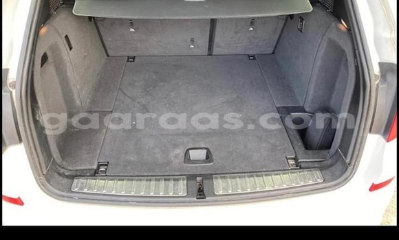 Acheter Occasion Voiture BMW X3 Blanc à Dakar, Dakar Acheter Occasion Voiture BMW X3 Blanc à Dakar, Dakar