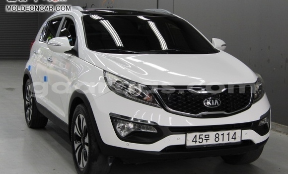Acheter Occasion Voiture Kia Sportage Blanc à Dakar, Dakar Acheter Occasion Voiture Kia Sportage Blanc à Dakar, Dakar
