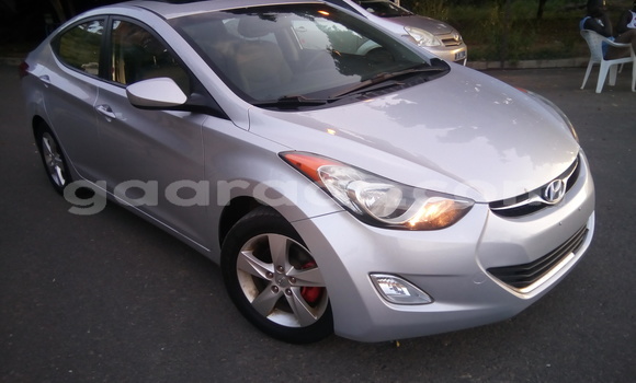 Acheter Occasion Voiture Hyundai Elantra Gris à Dakar, Dakar Acheter Occasion Voiture Hyundai Elantra Gris à Dakar, Dakar