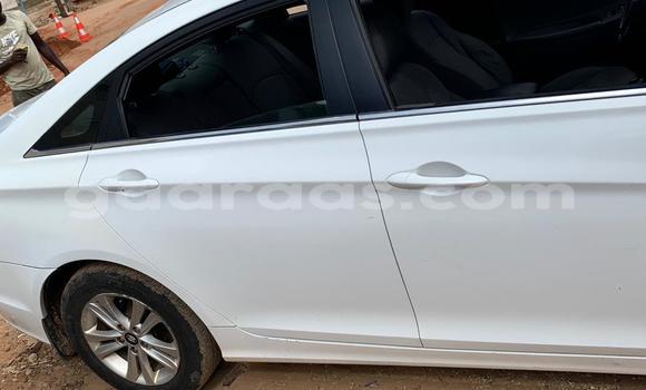 Dieundeu Imported Hyundai Sonata White Auto in Dakar in Dakar Dieundeu Imported Hyundai Sonata White Auto in Dakar in Dakar