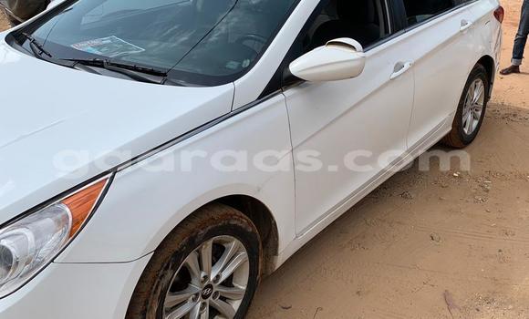 Dieundeu Imported Hyundai Sonata White Auto in Dakar in Dakar Dieundeu Imported Hyundai Sonata White Auto in Dakar in Dakar