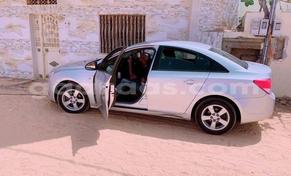 Buy Used Chevrolet Cruze Silver Car in Dakar in Dakar Buy Used Chevrolet Cruze Silver Car in Dakar in Dakar
