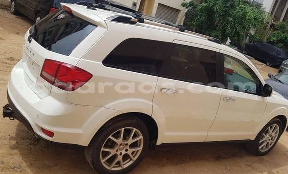 Acheter Occasion Voiture Dodge Journey Blanc à Dakar, Dakar Acheter Occasion Voiture Dodge Journey Blanc à Dakar, Dakar