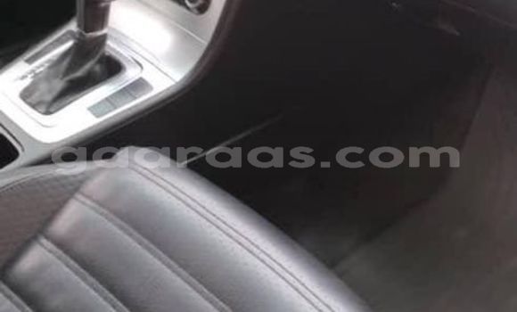 Acheter Occasion Voiture Volkswagen Passat Gris à Dakar, Dakar Acheter Occasion Voiture Volkswagen Passat Gris à Dakar, Dakar