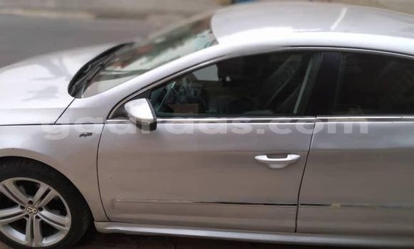 Acheter Occasion Voiture Volkswagen Passat Gris à Dakar, Dakar Acheter Occasion Voiture Volkswagen Passat Gris à Dakar, Dakar