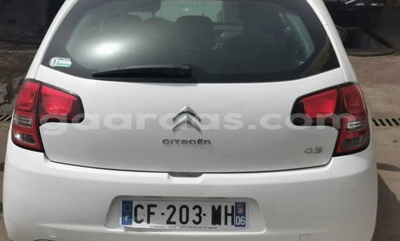 Acheter Occasion Voiture Citroen C3 Blanc à Dakar, Dakar Acheter Occasion Voiture Citroen C3 Blanc à Dakar, Dakar