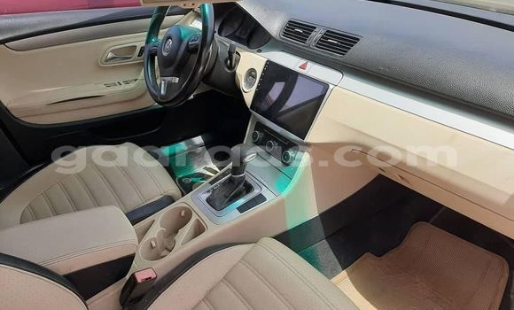 Acheter Occasion Voiture Volkswagen Passat Noir à Dakar, Dakar Acheter Occasion Voiture Volkswagen Passat Noir à Dakar, Dakar