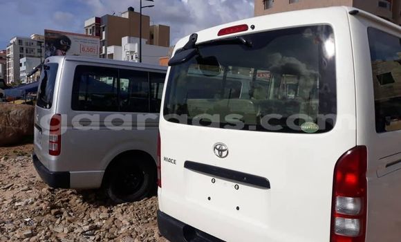Acheter Occasion Voiture Toyota Hiace Gris à Dakar, Dakar Acheter Occasion Voiture Toyota Hiace Gris à Dakar, Dakar