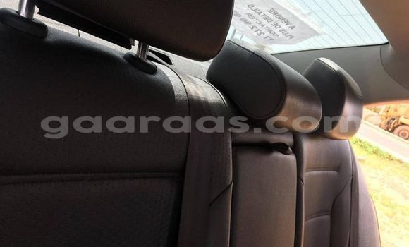 Acheter Occasion Voiture Volkswagen Jetta Rouge à Dakar, Dakar Acheter Occasion Voiture Volkswagen Jetta Rouge à Dakar, Dakar